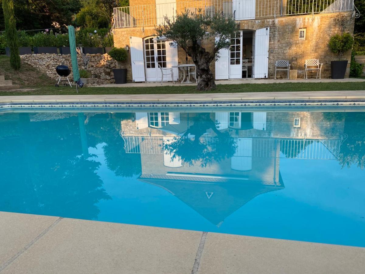 Amity. Exclusive Poolside Garden Apartment サルラ・ラ・カネダ エクステリア 写真