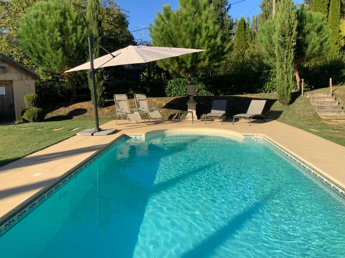 Amity. Exclusive Poolside Garden Apartment サルラ・ラ・カネダ エクステリア 写真